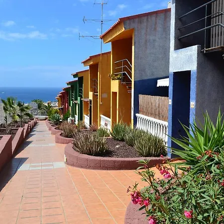 Ahora Tenerife Costa Adeje (Tenerife)